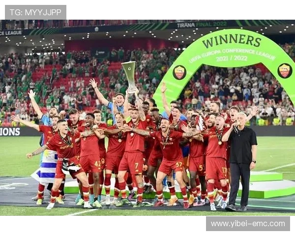 《最新足球情报：欧洲五大联赛转会动态与战术趋势分析》